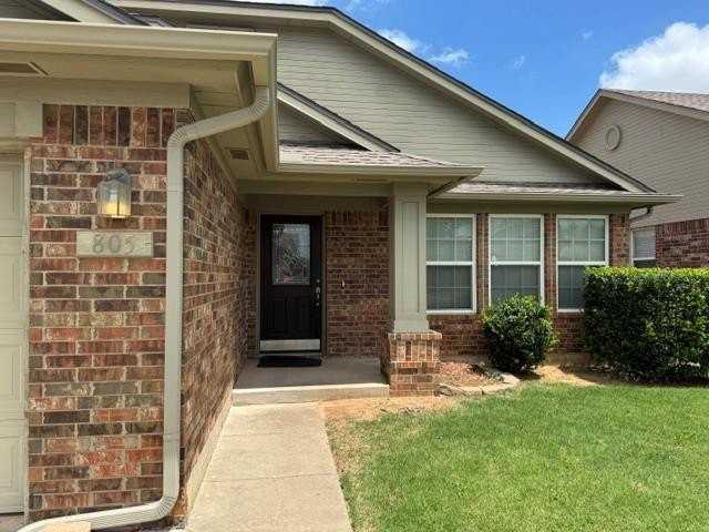 805 Grickle Dr - Photo 2 of 30