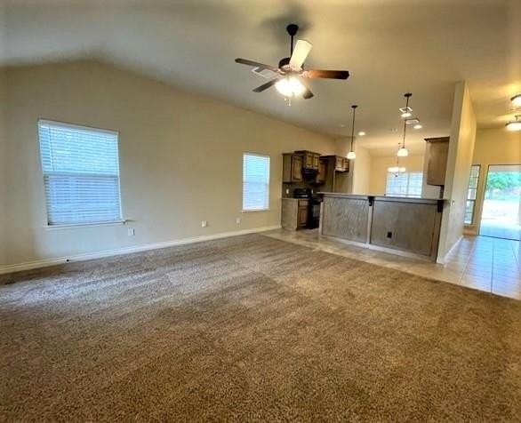 916 Ringwood St - Photo 5 of 28