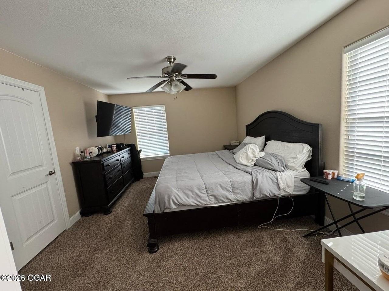 2425 Kentucky Ave - Photo 5 of 9