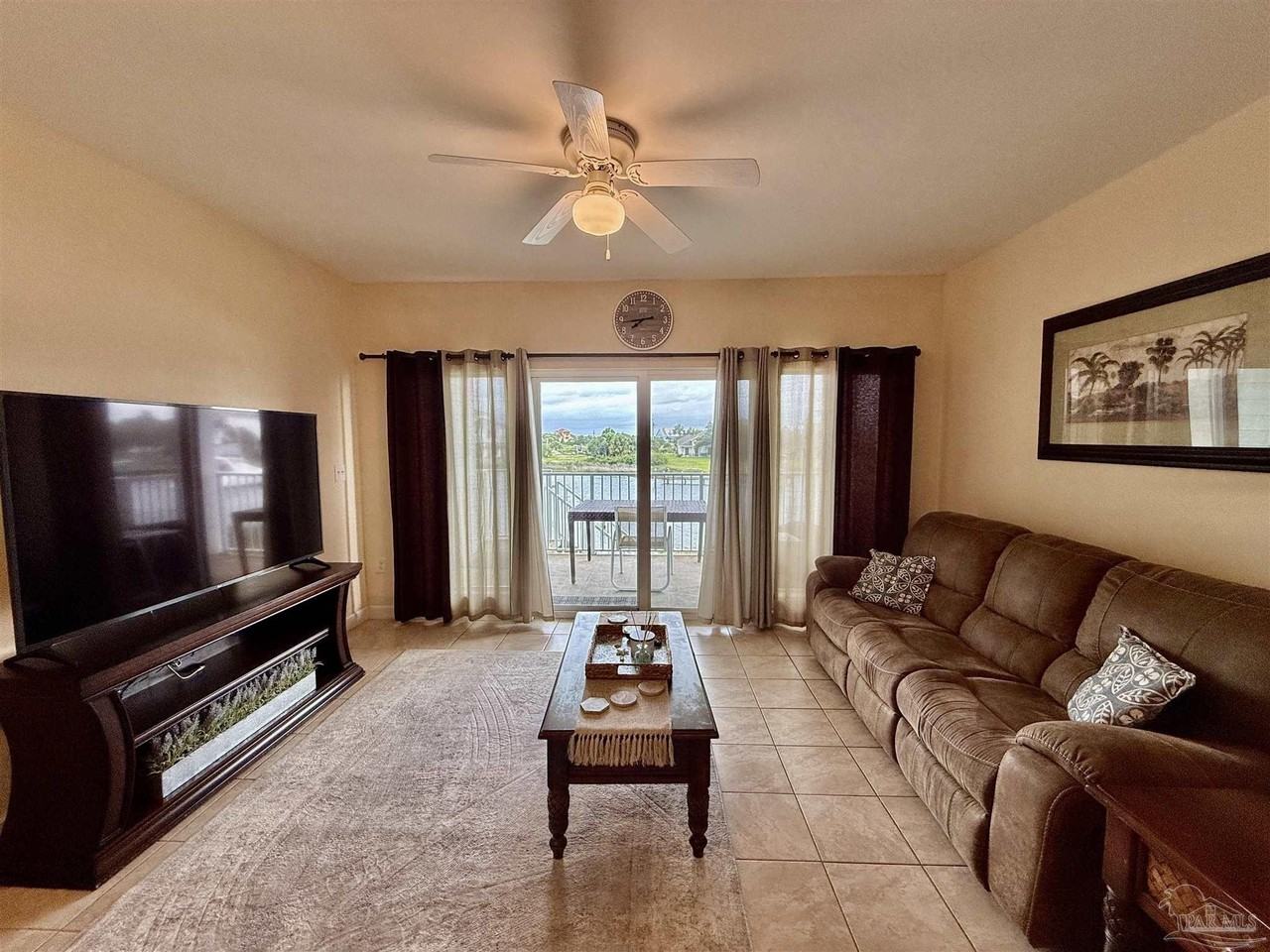 510 Fort Pickens Rd - Photo 3 of 29