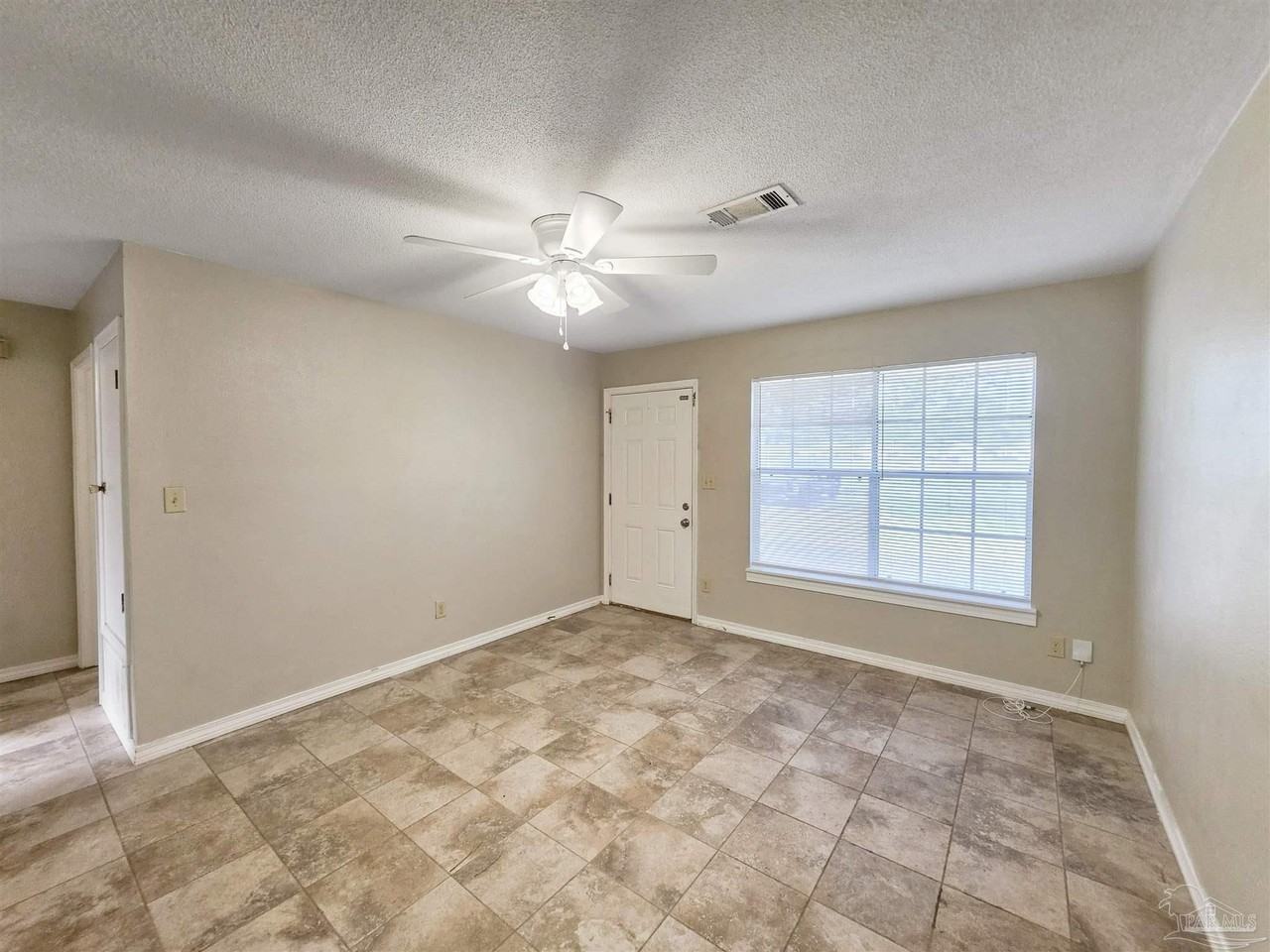 7816 Sabra Dr - Photo 3 of 14