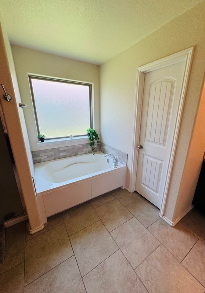 9026 Pepper Grass Ave - Photo 7 of 18