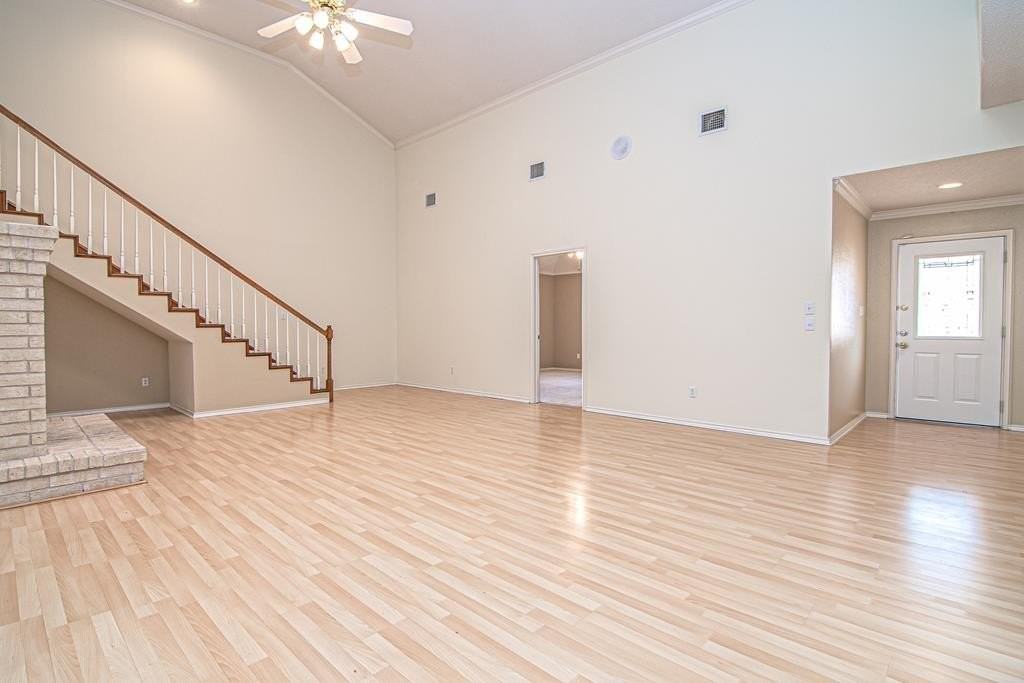 3527 Boyd Ave - Photo 4 of 34