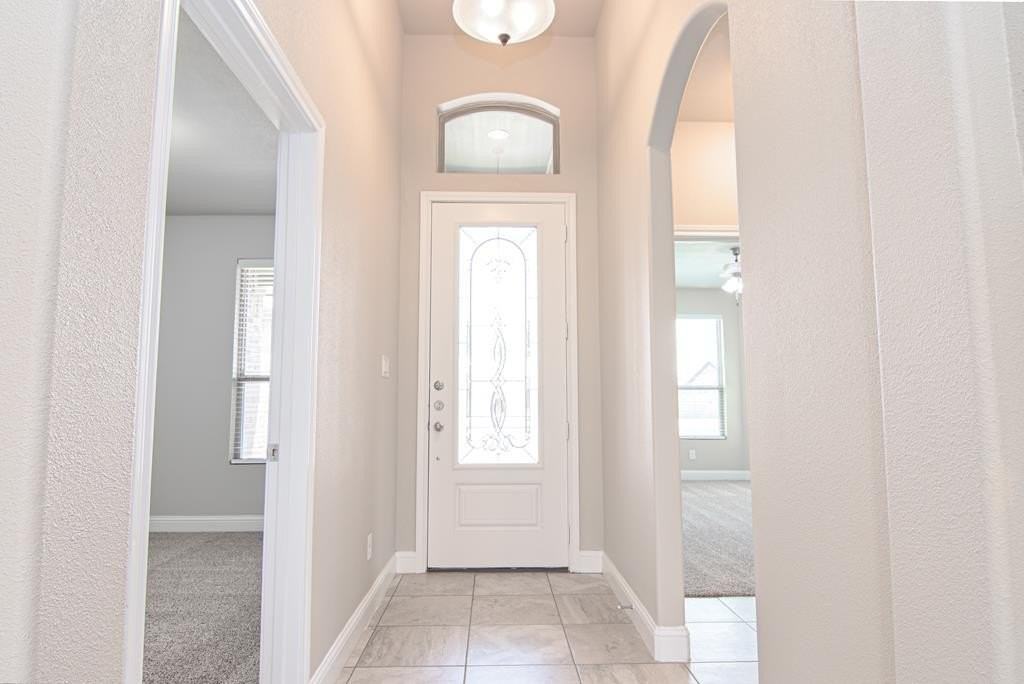 6014 Sunrise Way - Photo 3 of 28