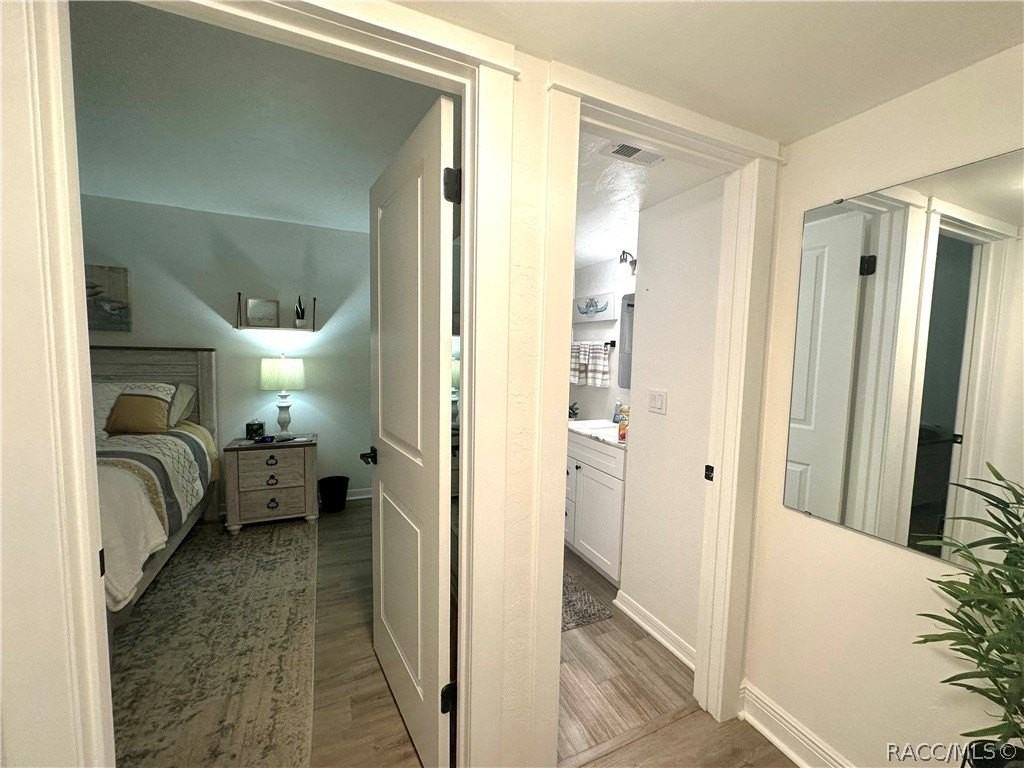 636 E Gilchrist Ct #2A - Photo 5 of 15
