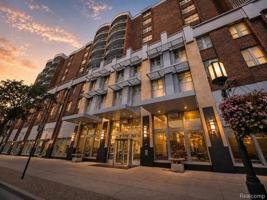 featured image of 411 S Old Woodward Ave #714