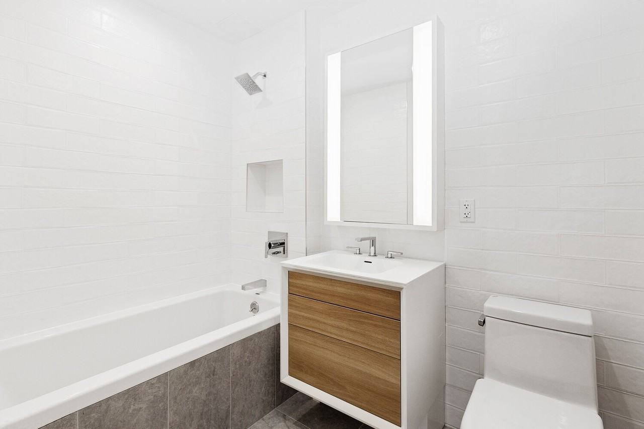 264 Webster Ave #408 - Photo 4 of 7