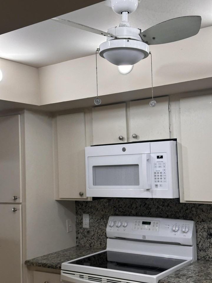 3212 Strawflower Way #204 - Photo 2 of 25