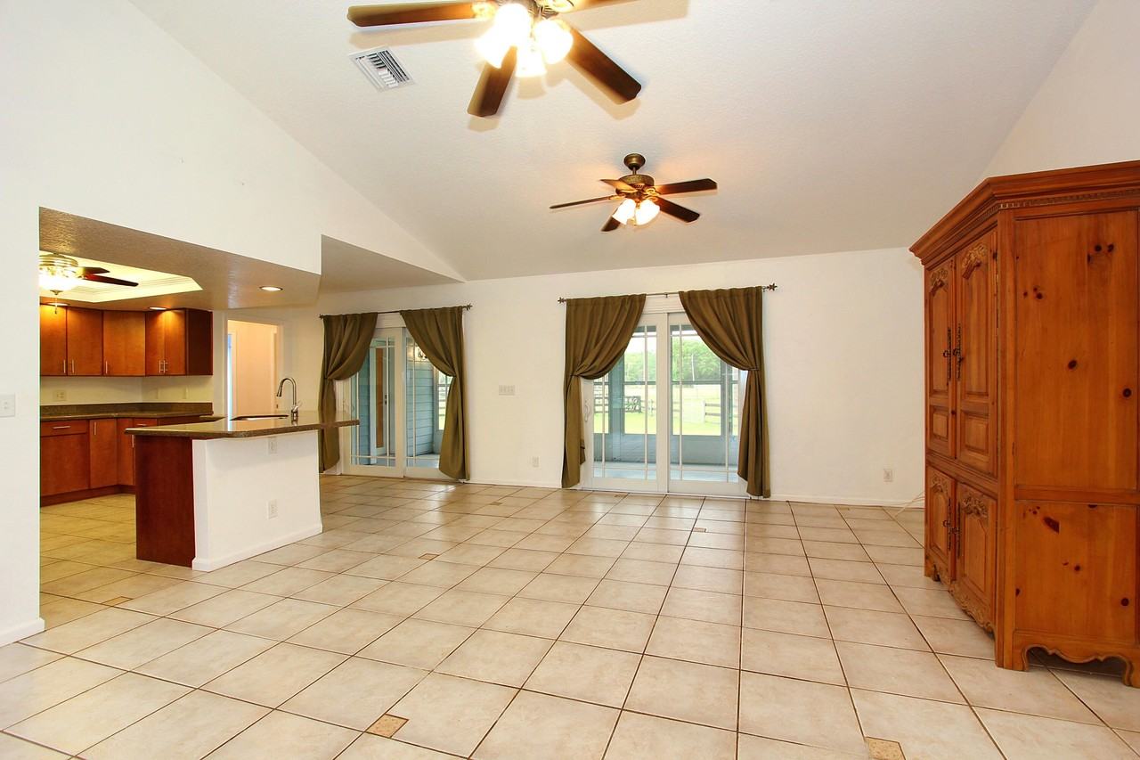 16655 113th Trl N - Photo 2 of 25