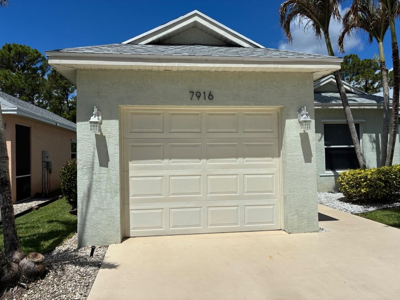7916 Se Sugar Pines Way - Photo 3 of 24