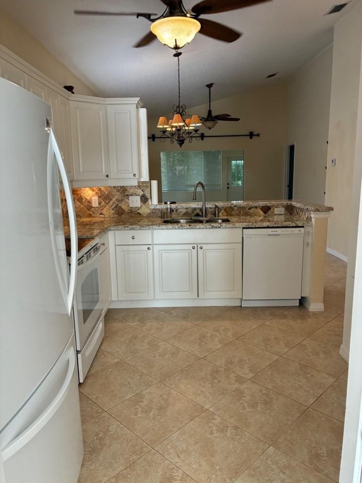 7916 Se Sugar Pines Way - Photo 7 of 24