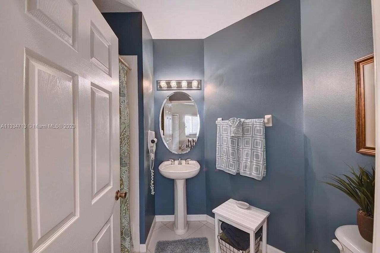 8910 Sandshot Court #5123 - Photo 2 of 7