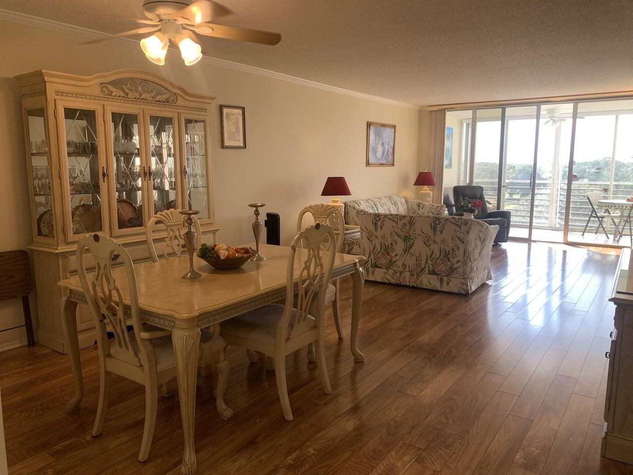 3499 Oaks Way #607 - Photo 5 of 40