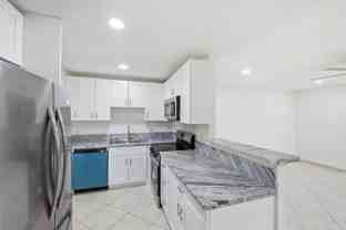 28 Seville B - Photo 1 of 1