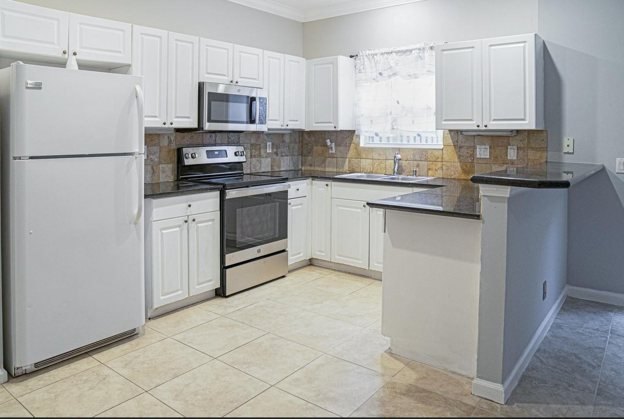 130 Baldwin Blvd - Photo 5 of 19