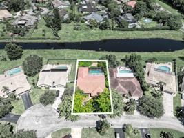 featured image of 303 Nw 105th Ter