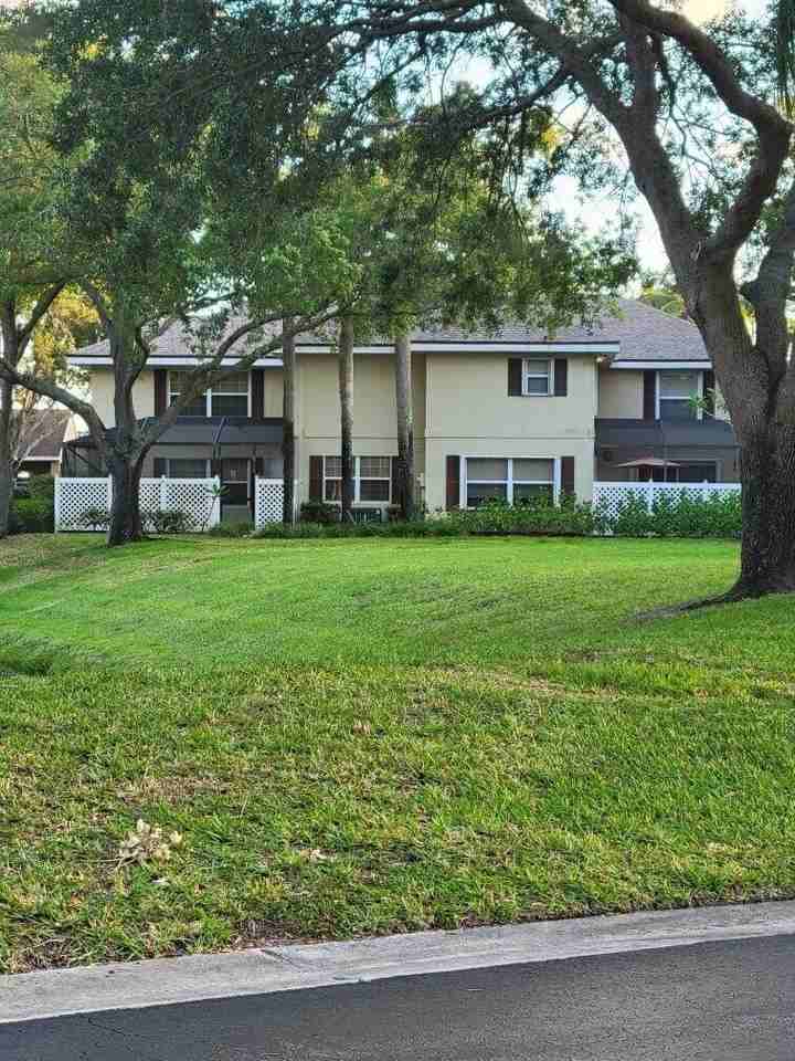 36 Danbury Ct #B - Photo 6 of 26