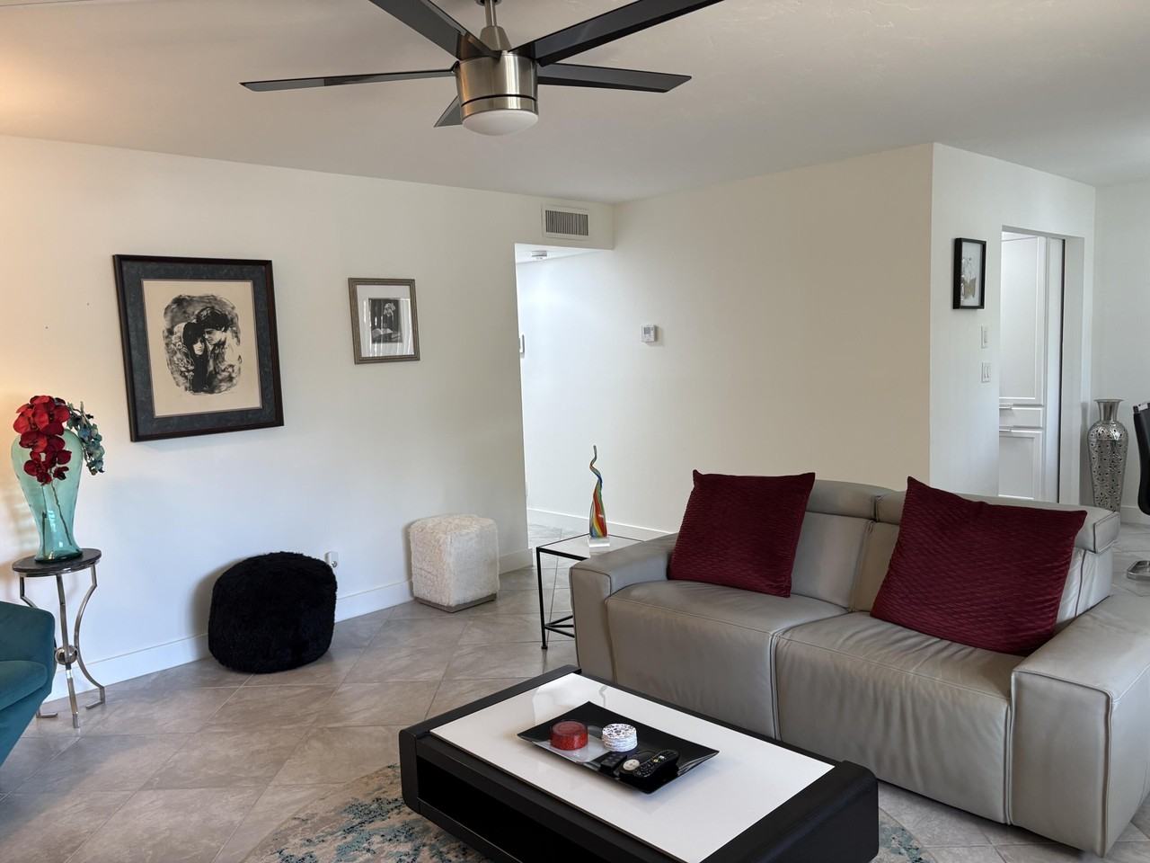 7233 Ashmont Cir #107 - Photo 6 of 27