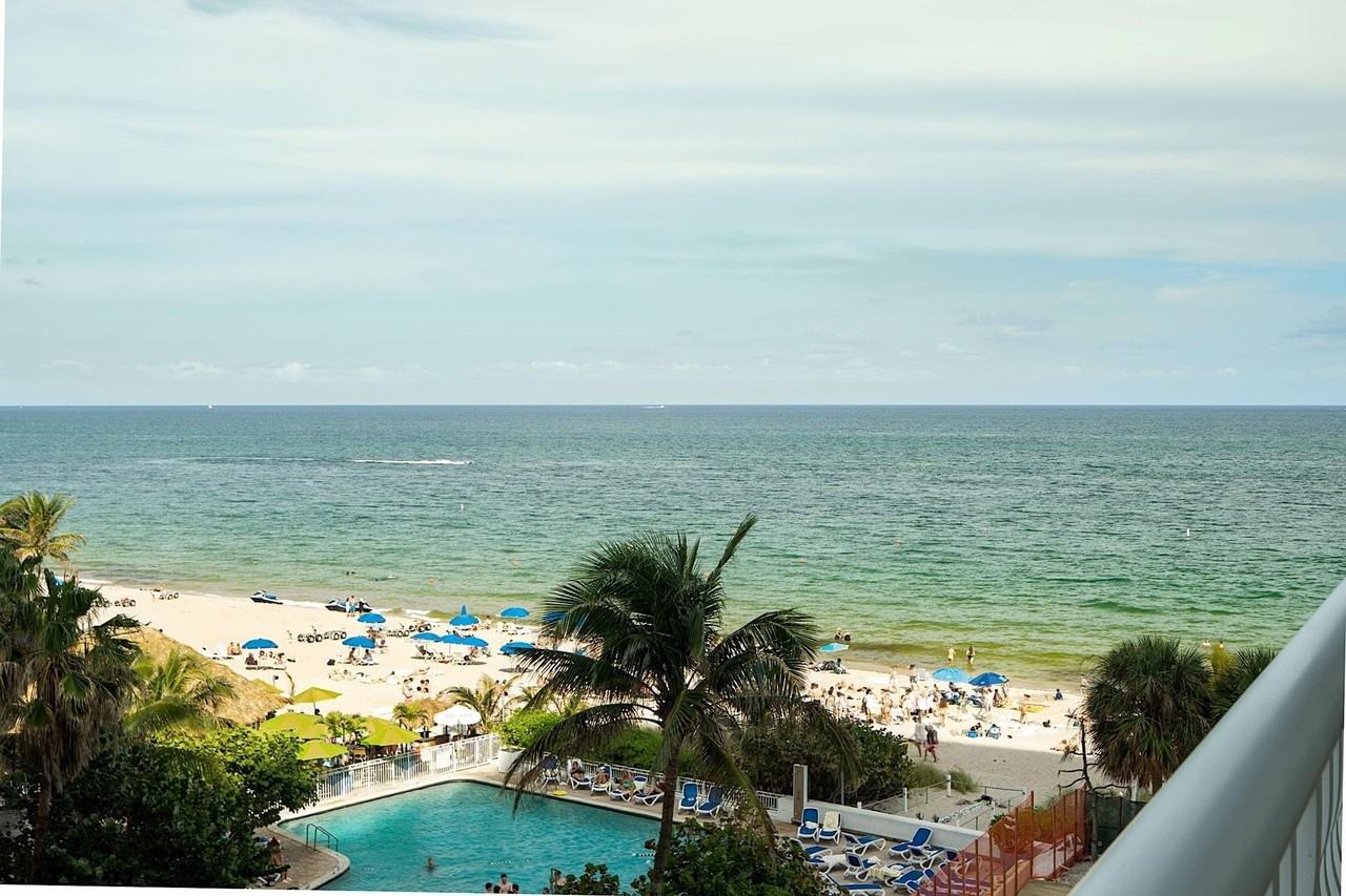 4020 Galt Ocean Dr #409