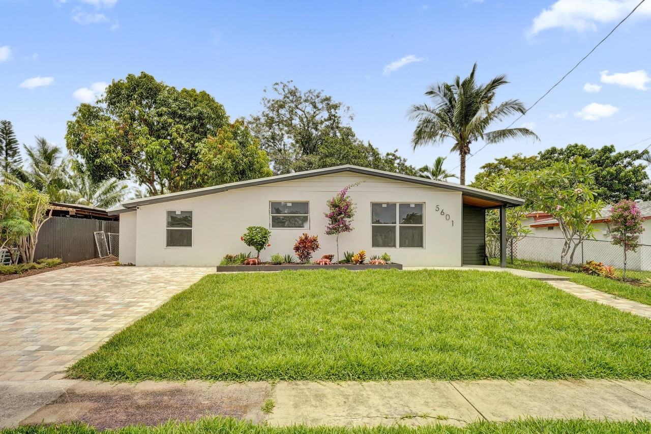 5601 Sw 36th Ct - Photo 2 of 50