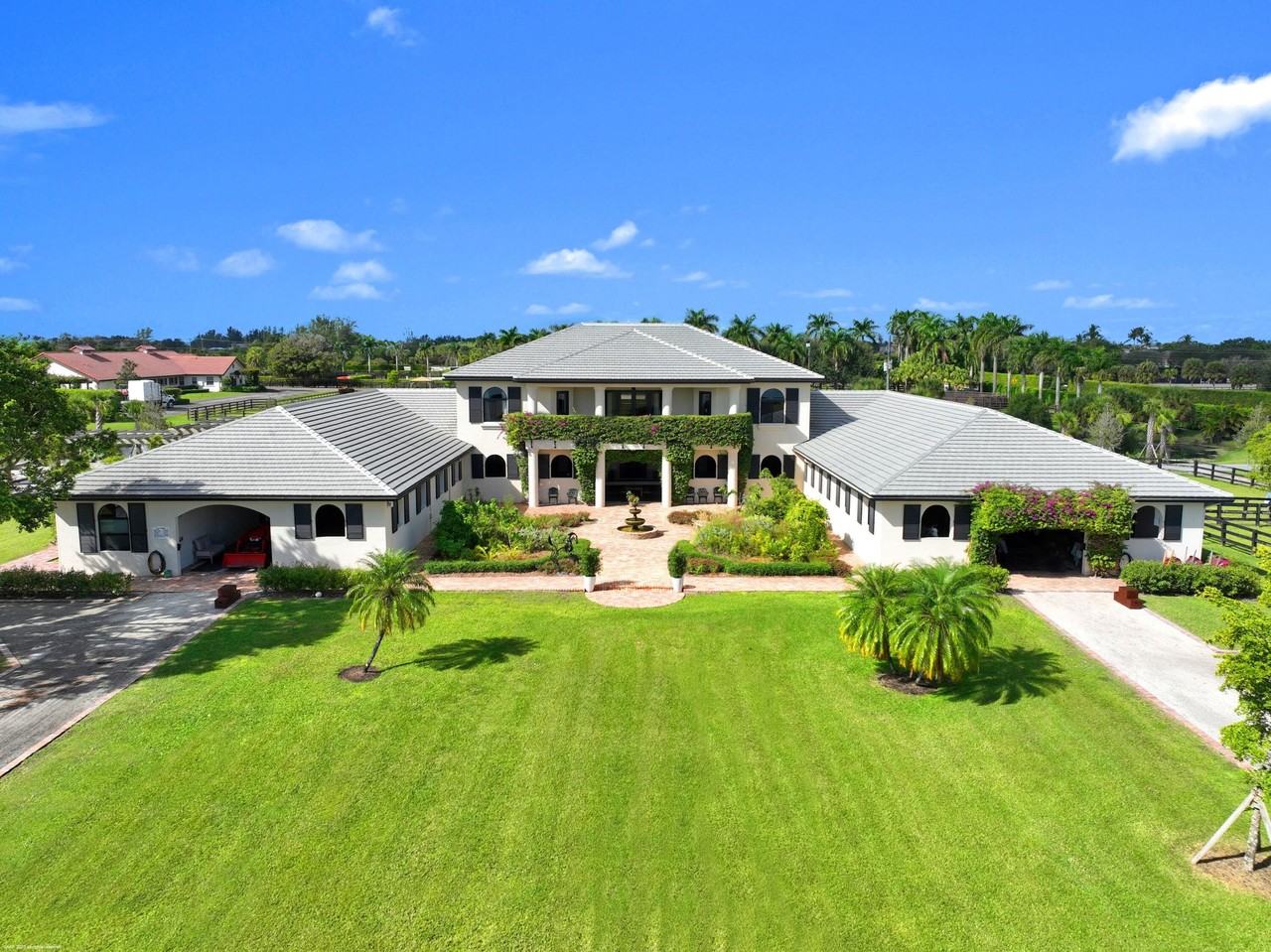 14710 Palm Beach Point Blvd - Photo 7 of 46