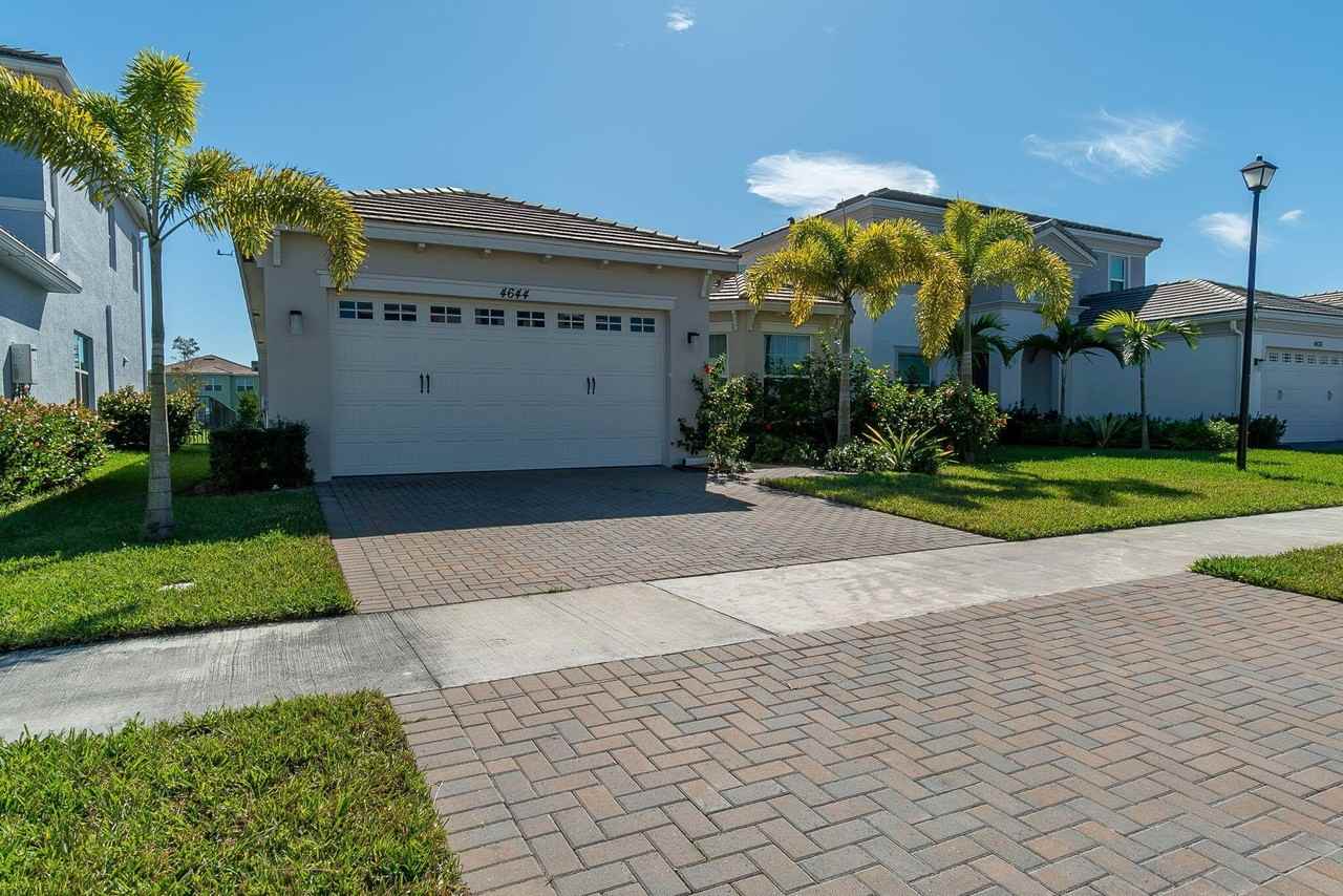 4644 Citron Way - Photo 2 of 50