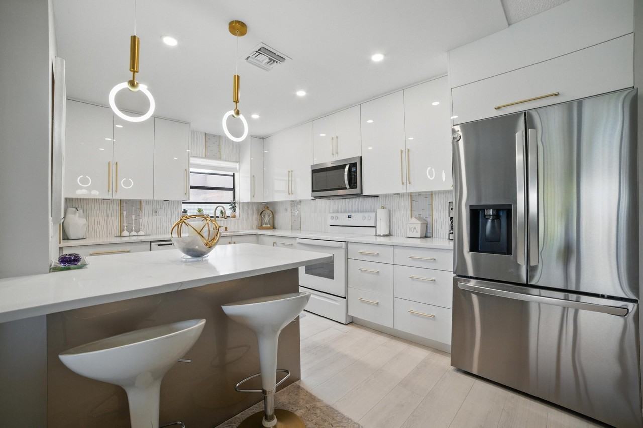 137 Piedmont C #137 - Photo 6 of 36