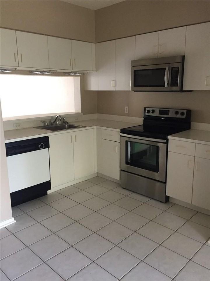23 Whitehead Cir - Photo 5 of 17