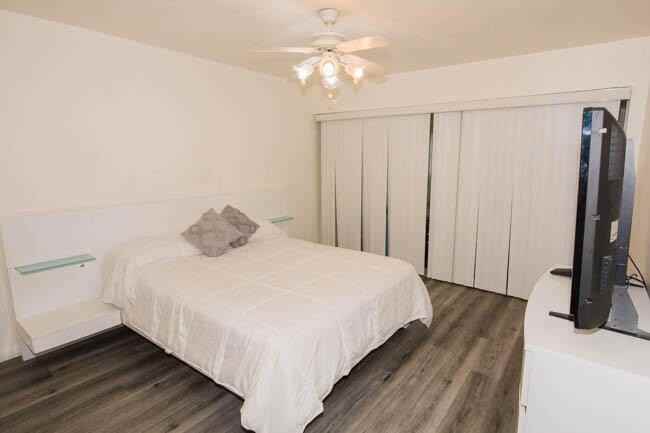 149 West Ct - Photo 6 of 11