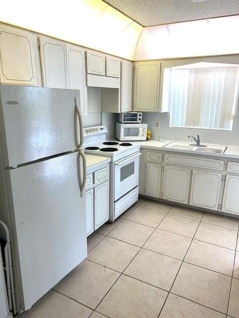 1455 N 12th Ct #6B - Photo 3 of 11