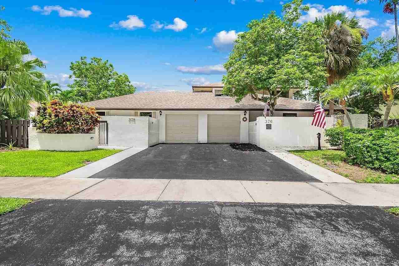 378 Sw 28th Ave - Photo 3 of 39