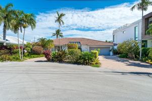 featured image of 2810 Ne 29th St