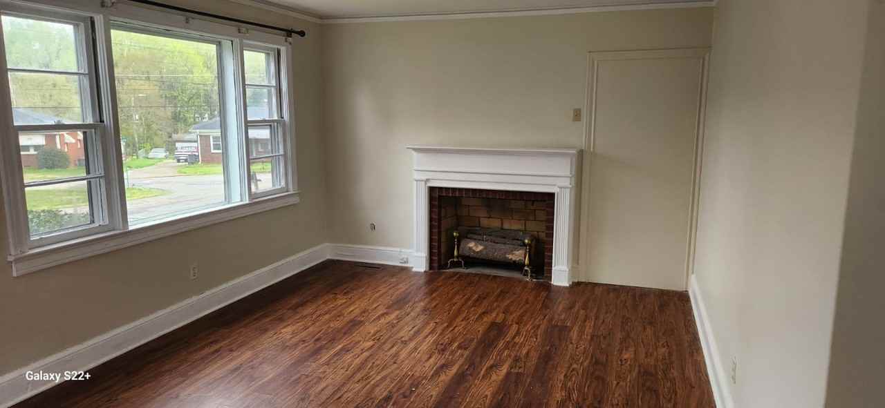 1A Callahan Ave #1 - Photo 3 of 8