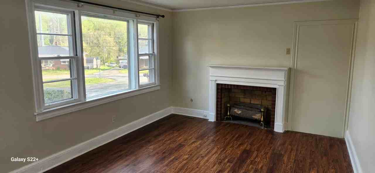 1A Callahan Ave #1 - Photo 4 of 8