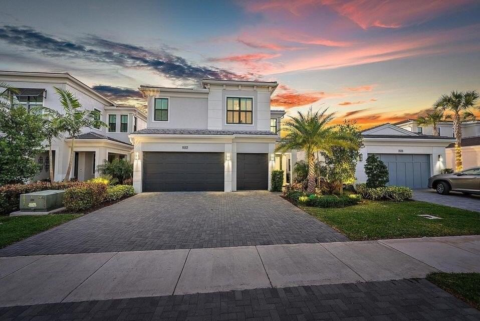 13526 Artisan Cir - Photo 2 of 50