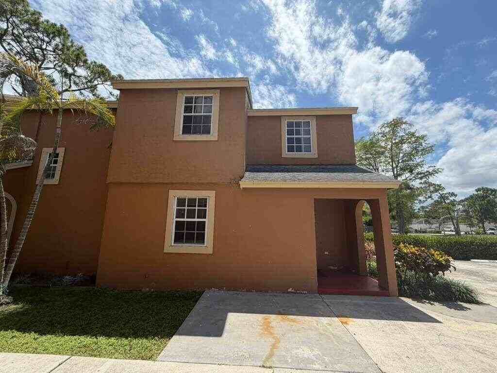 13986 Morning Glory Dr #13986 - Photo 3 of 43