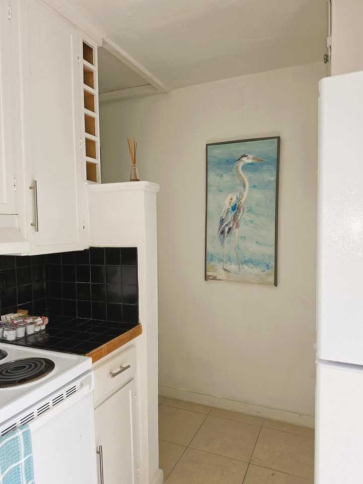 441 26th St - Photo 4 of 12