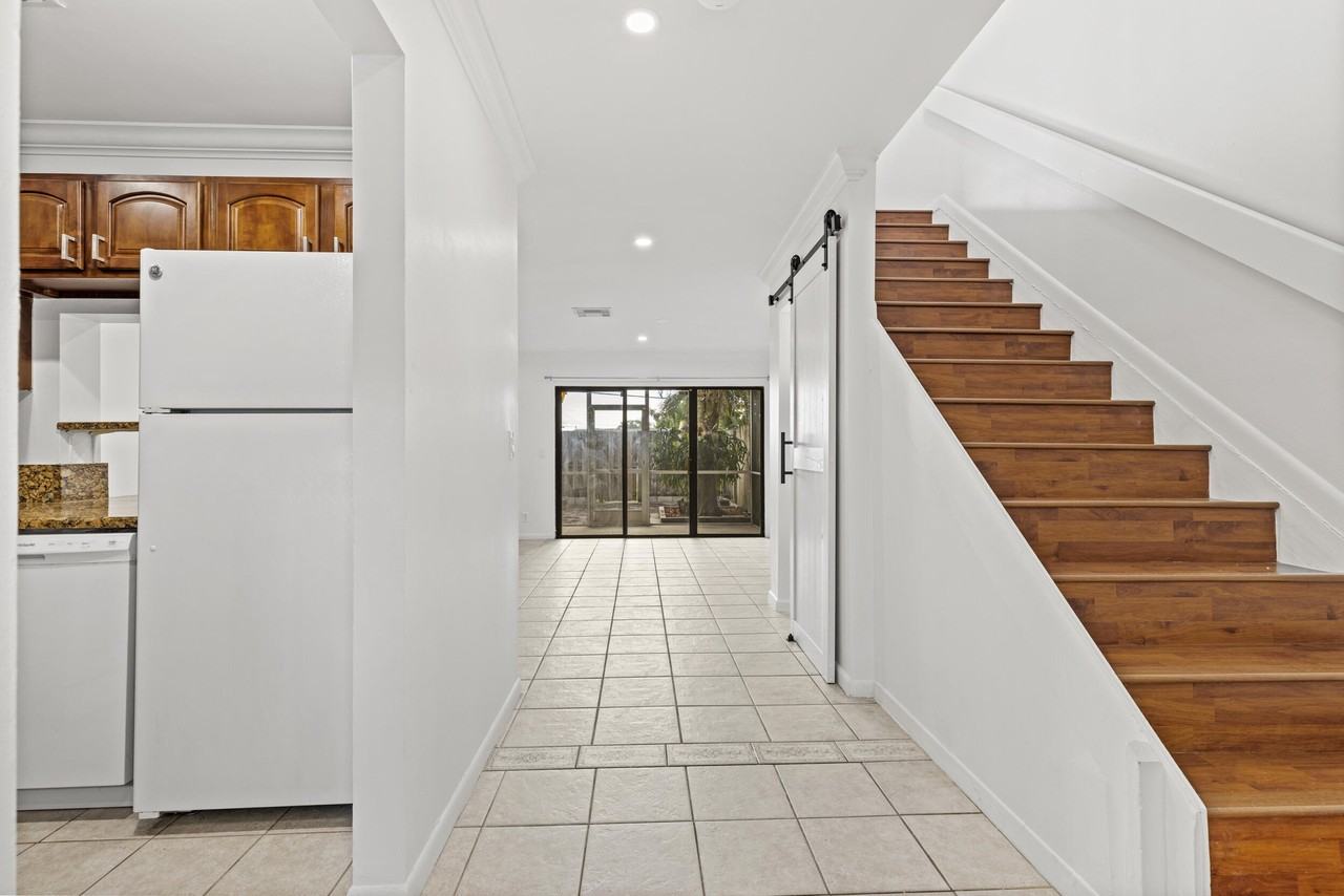 814 Hill Dr #C - Photo 7 of 31