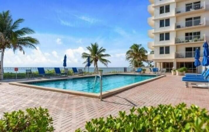 3215 S Ocean Blvd #303 - Photo 6 of 24