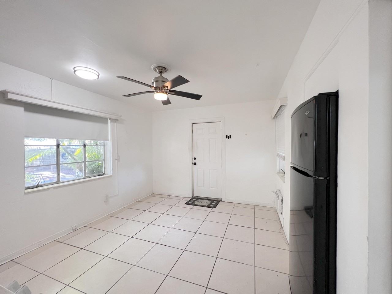 1859 Buchanan St #2 - Photo 7 of 28