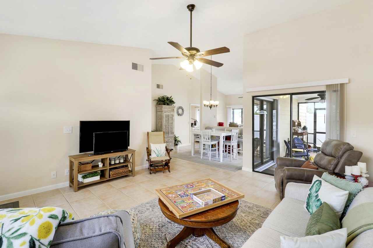 703 Stonewood Ct #16C - Photo 6 of 31