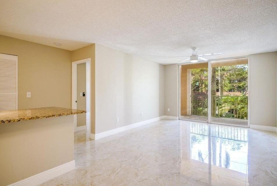 140 Yacht Club Way #206 - Photo 3 of 29