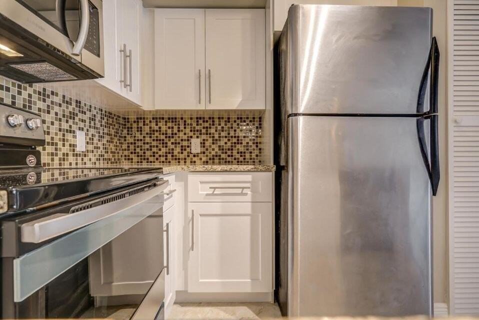 140 Yacht Club Way #206 - Photo 4 of 29