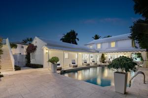 featured image of 7103 S Flagler Dr