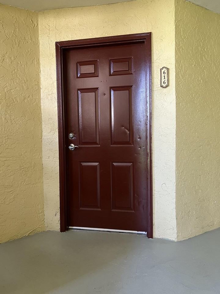12840 Vista Isles Dr #616 - Photo 2 of 14