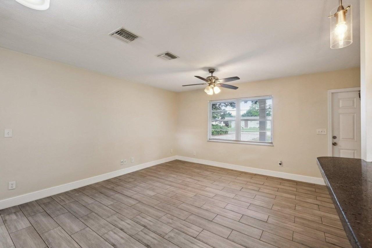1455 15th Ave - Photo 4 of 29