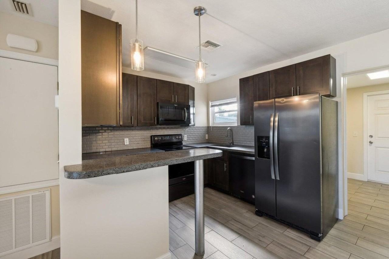 1455 15th Ave - Photo 7 of 29