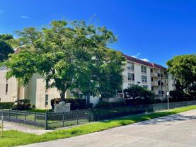 1000 Spanish River Rd #2N - Photo 1 of 1