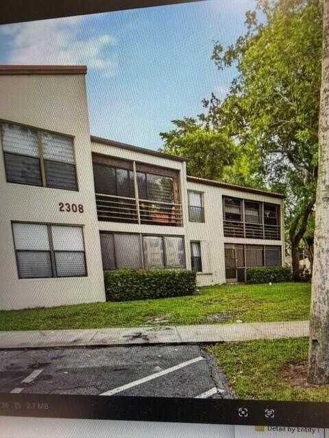 2308 S Cypress Bend Dr #123