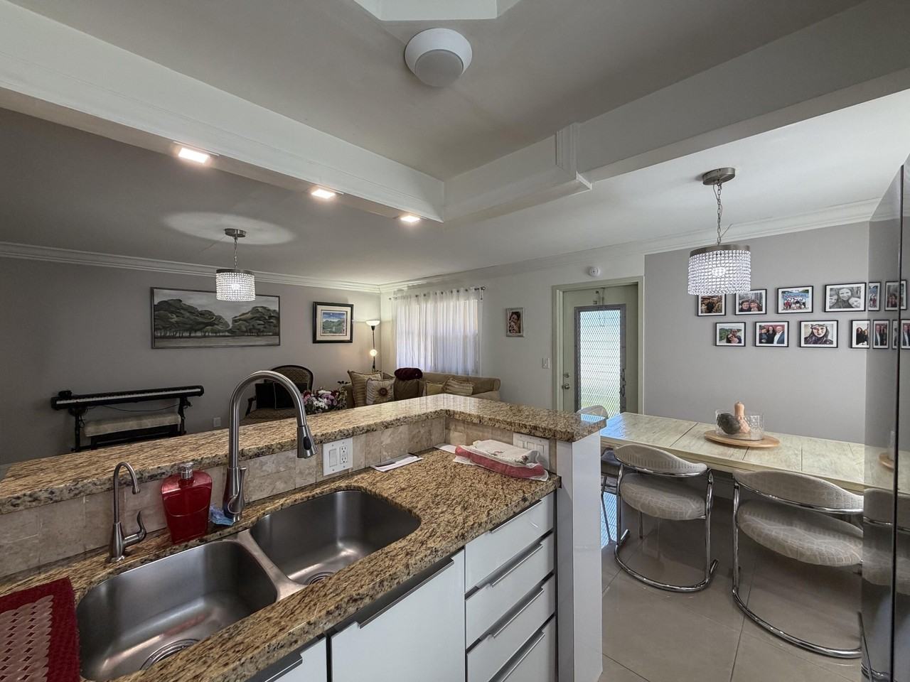 292 Brittany G #292 - Photo 6 of 24